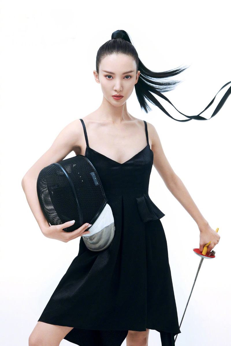 {浦東}(时尚芭莎写真摄影)